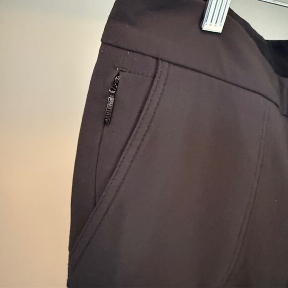Athleta Technical Hiking Pant, Convertible w/ Toggle into Jogger, Black, size 14 - Picture 3 of 7